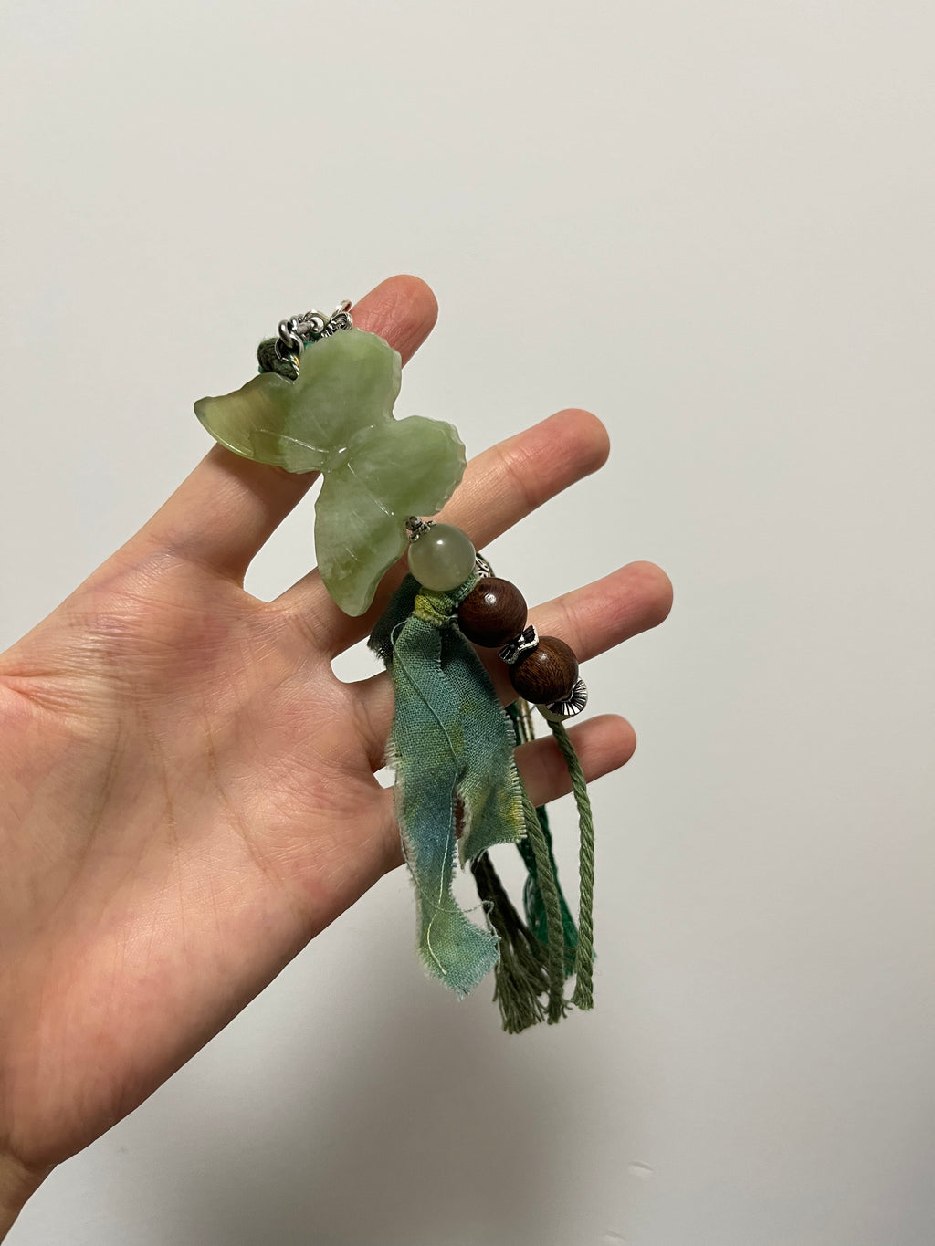 Wasteland Woven Butterfly Xiuyu Jade Bracelet