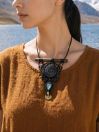 Ammonite Fossil & Labradorite Macramé Necklace