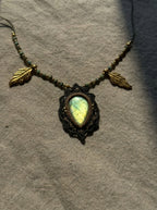 Green Flash Labradorite Macramé Necklace