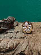 Animal Lotus Pod Stone Flower Décor