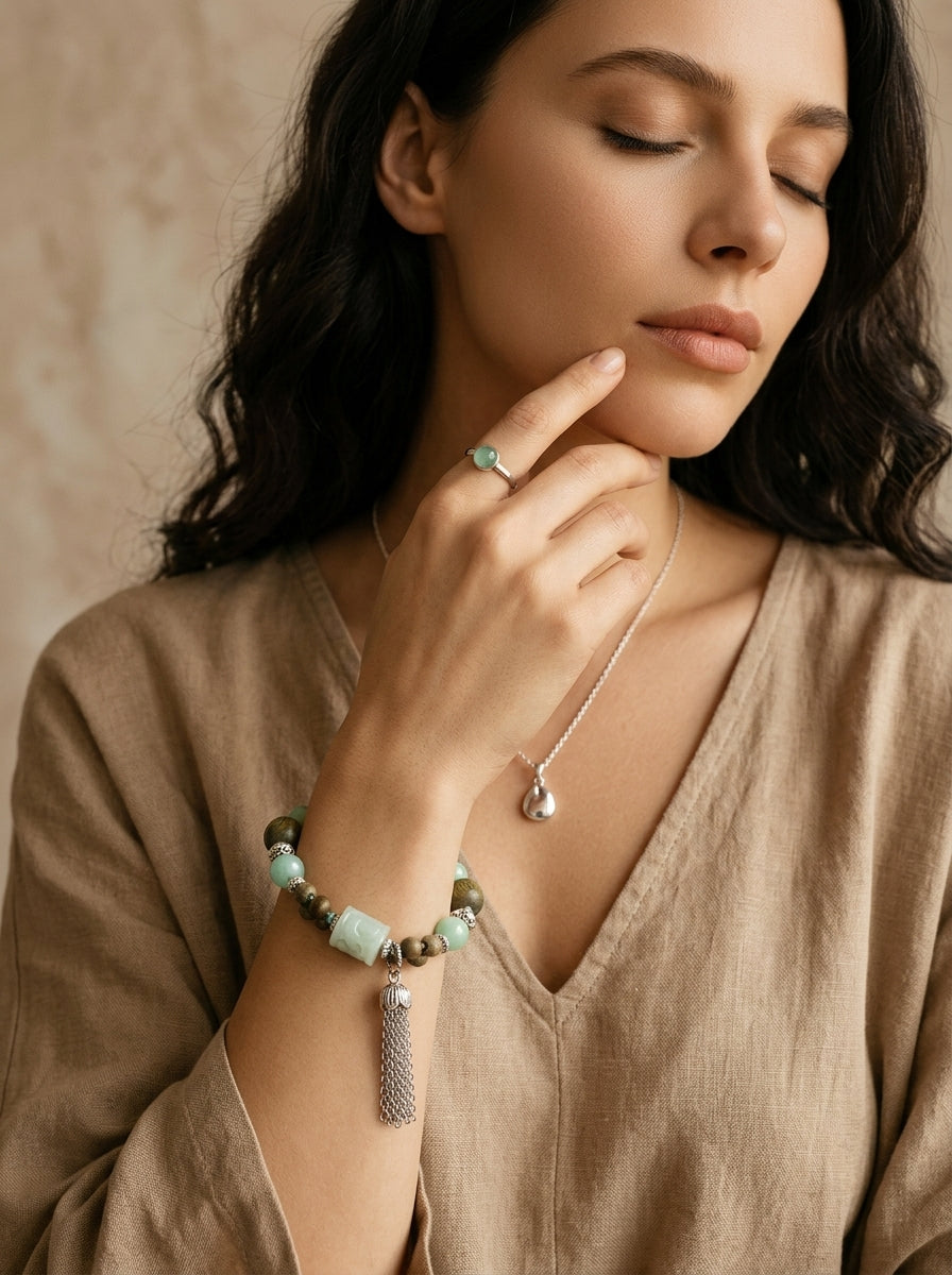 Misty Rain Green Sandalwood Bracelet