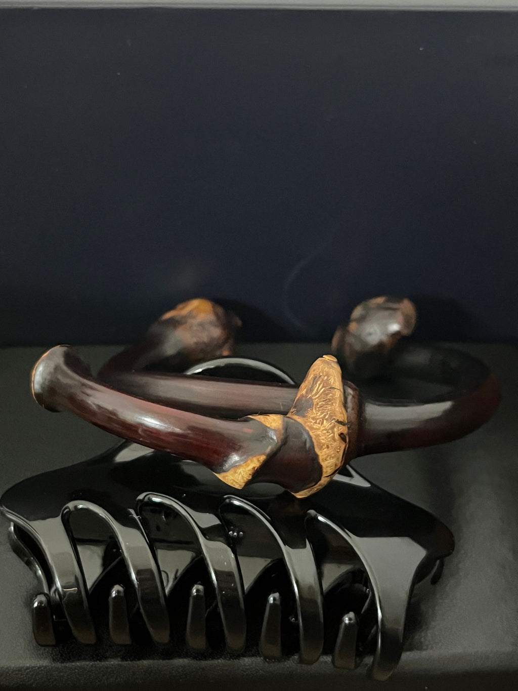 AuraSwallow - Diamond Vine Root Bangle