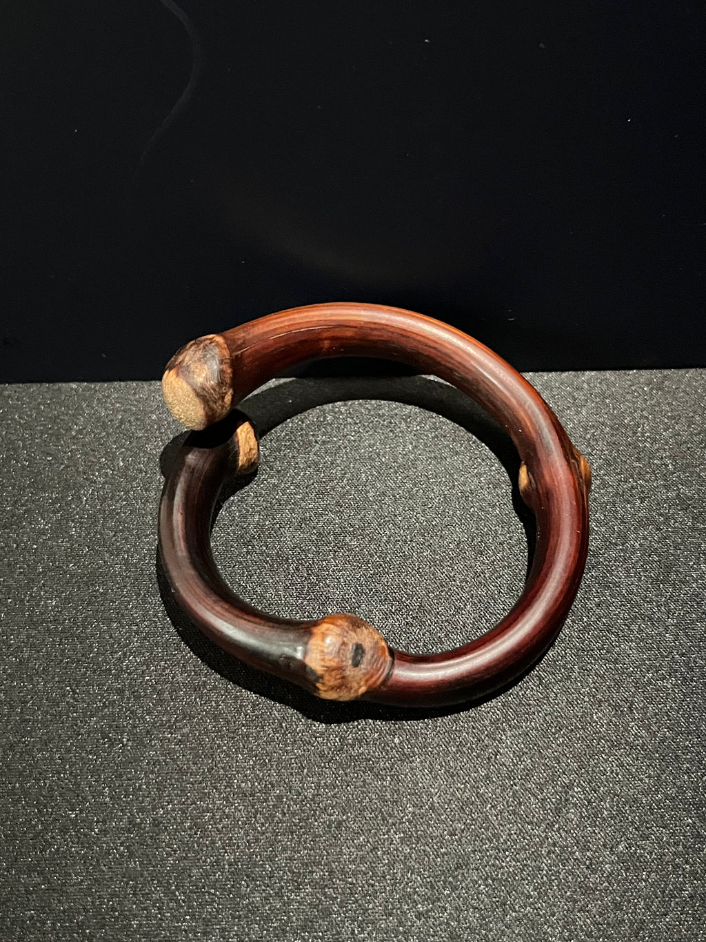 AuraSwallow - Double-Knot Diamond Vine Root Bangle - Bear