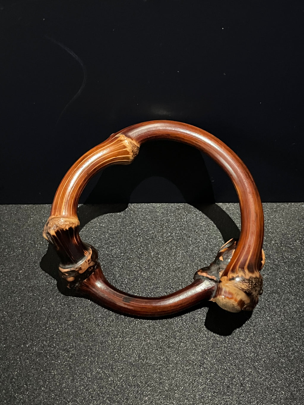 AuraSwallow - Big Head Diamond Vine Root Bangle