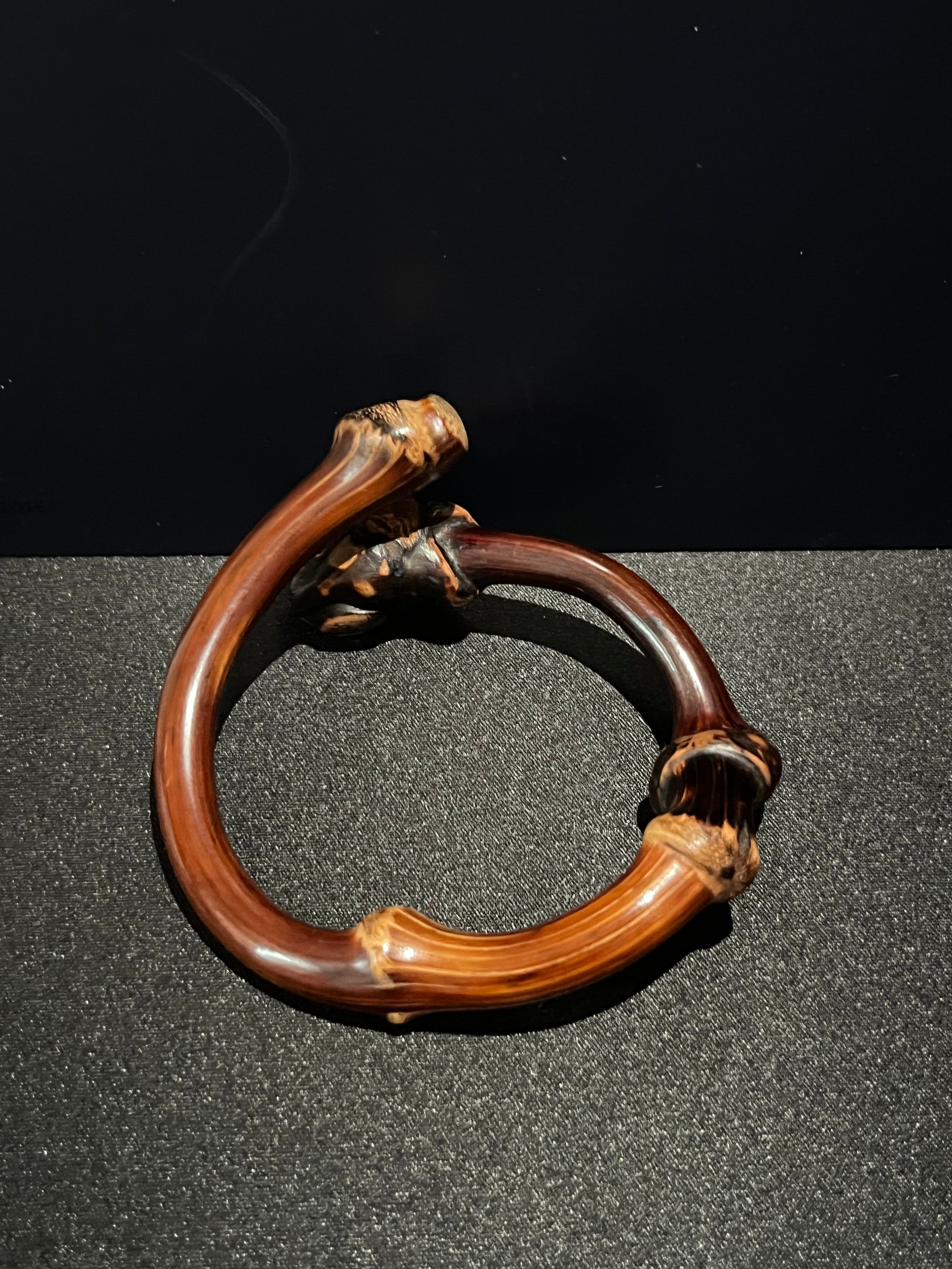 AuraSwallow - Big Head Diamond Vine Root Bangle