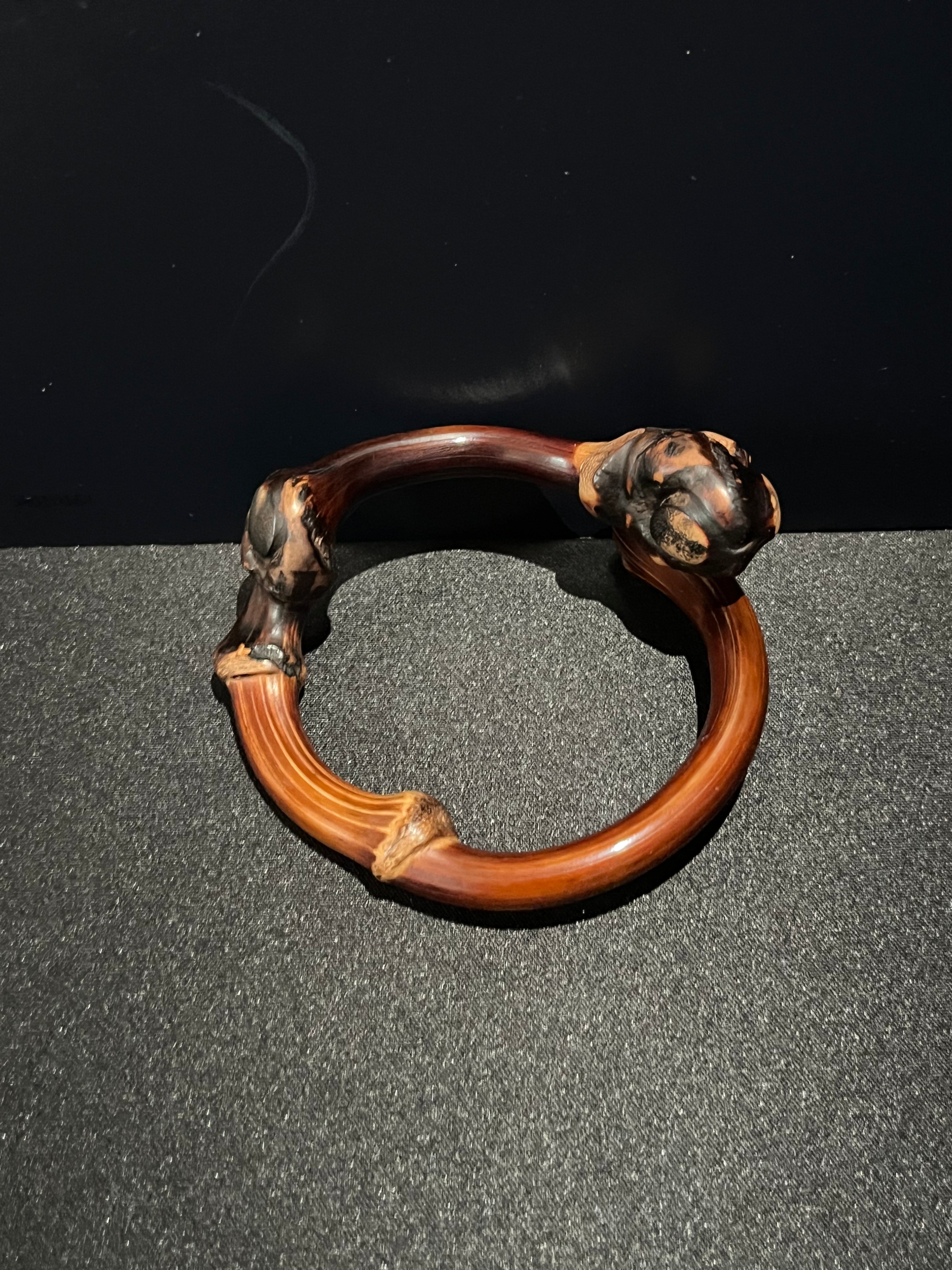 AuraSwallow - Big Head Diamond Vine Root Bangle
