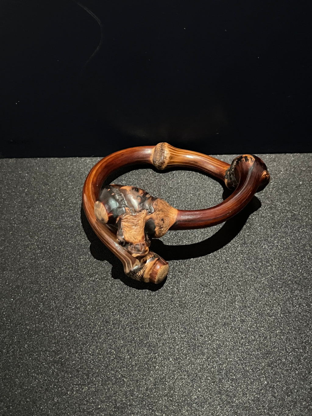 AuraSwallow - Big Head Diamond Vine Root Bangle