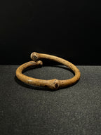 AuraSwallow - Speckled Leopard Diamond Vine Bangle