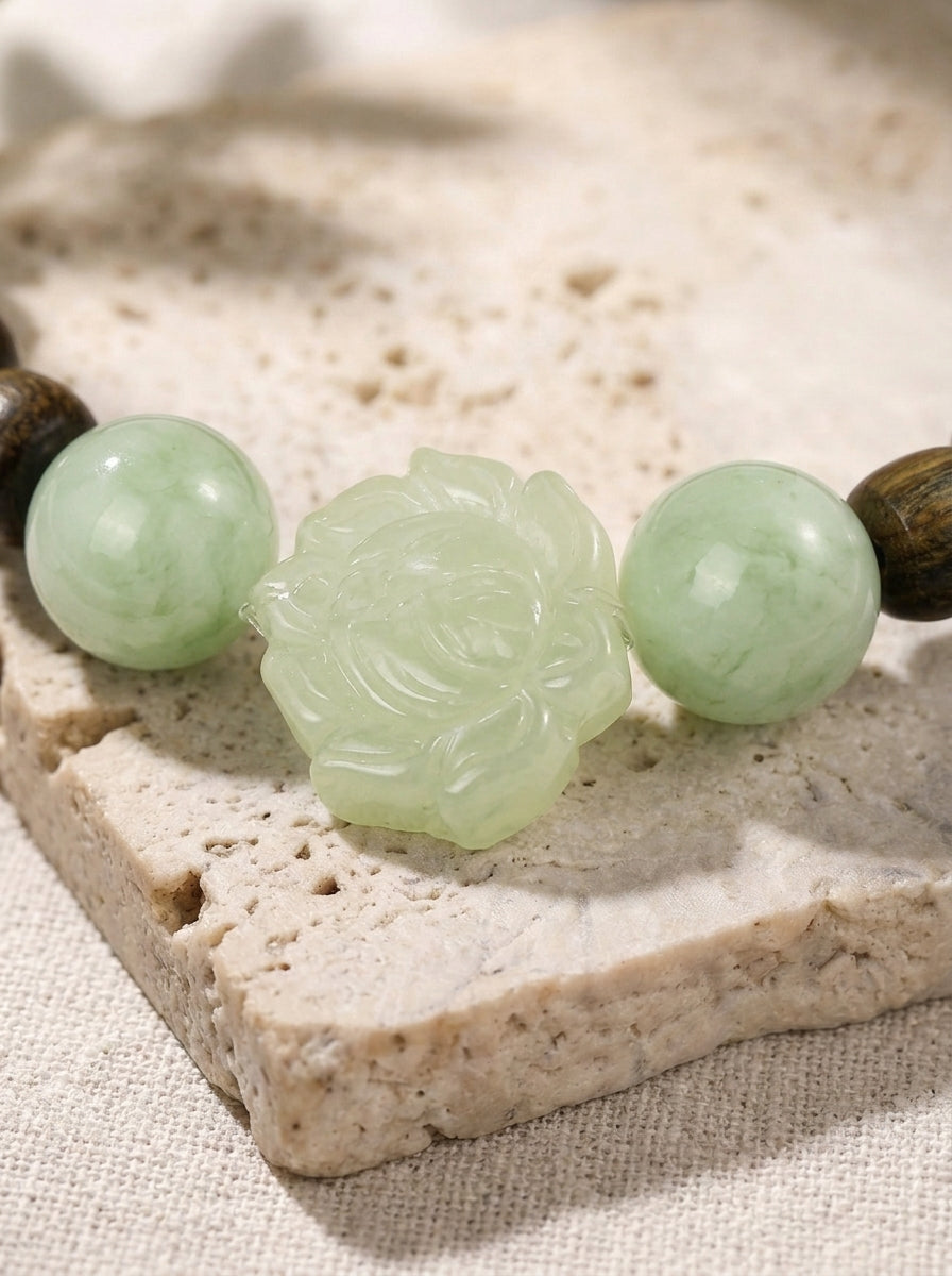 Pine Moon Dew Lotus Xiuyu Half Vine Bangle