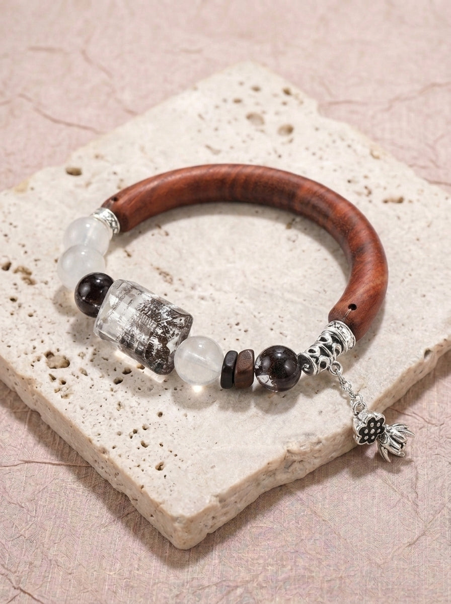 Yōkoku Red Sandalwood Half Vine Bangle