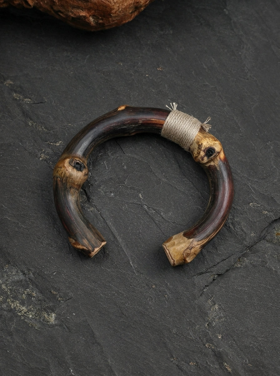 Vajra Vine Tibetan Style Wooden Bracelet