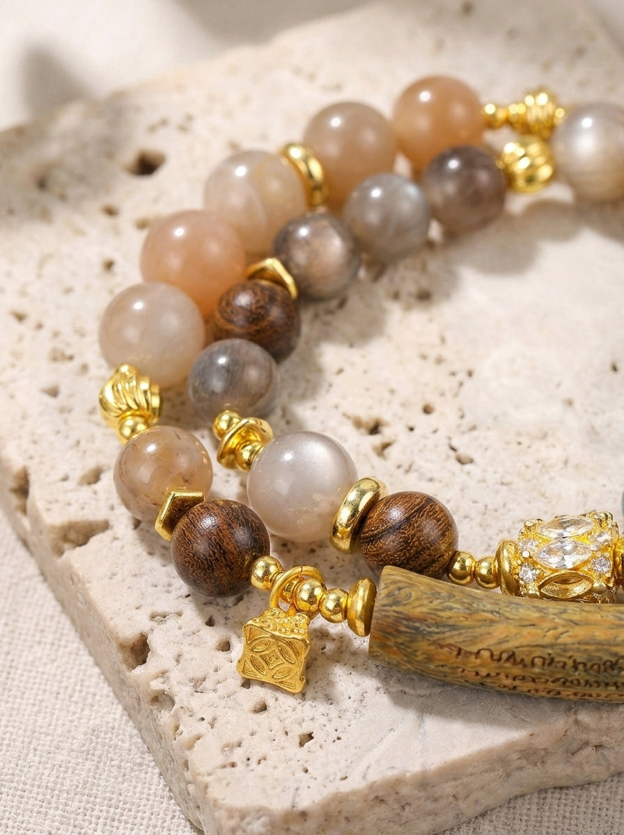 Six Persimmons Golden Sandalwood Bracelet