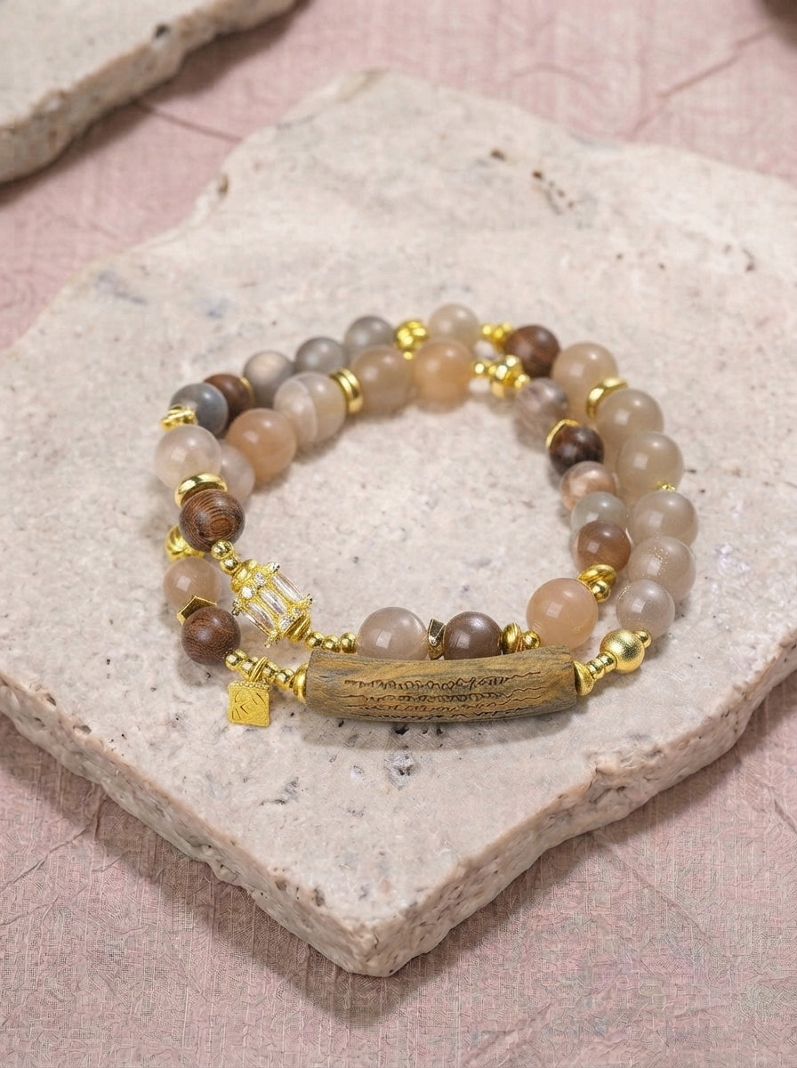 Six Persimmons Golden Sandalwood Bracelet